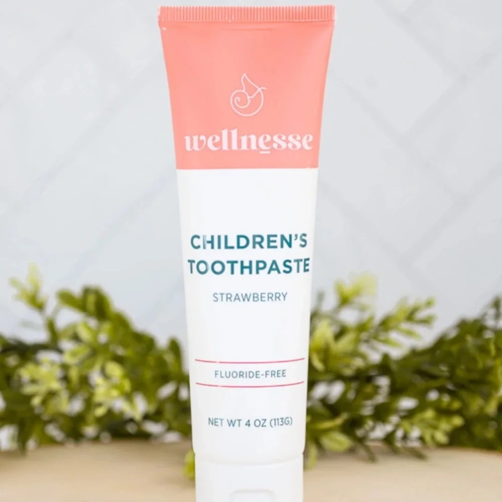 Wellnesse 🍓 Toothpaste - Picture 1 of 8